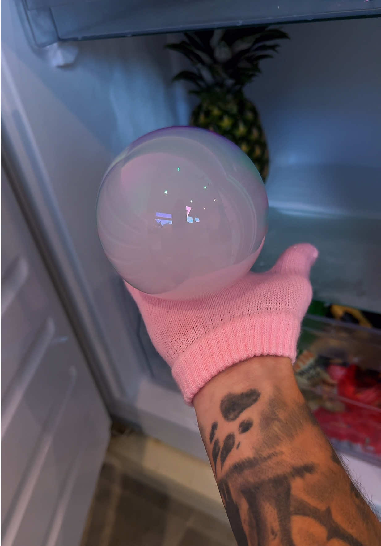 Can you Freeze Smoky Bubble 🫣 Bubble machine, Bubble fog #giftideas #christmas #smokebubble #christmasgiftideas #tiktokmademebuyit 