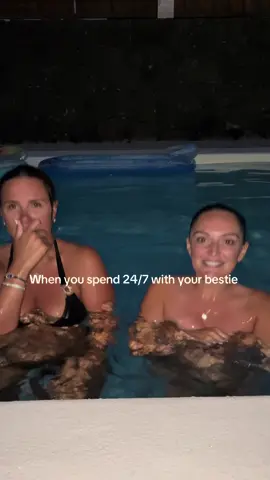 When you spend 24/7 with your bestie. I love the peace 🤣 #fyp #bestie #fatdog #holiday #pooltime @dominiquepowell83 