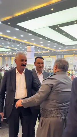 ناضم هەرکێ بەرپرسێ لەقا شنگال ل میهڤانداریا عەشیرەتا مۆسارەشیا وشێخ محسن یوسف تەمەر ئاغا 