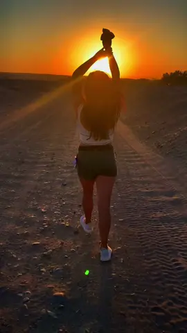 Mereces ser feliz 🥹🫰🏼 #merecesserfeliz #diadeenero #shakira #diadeeneroshakira #feliz 