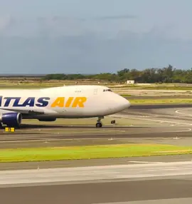 Atlas Air Boeing 747-400F #honolulu #atlasair #aviation #boeing #freightdog 