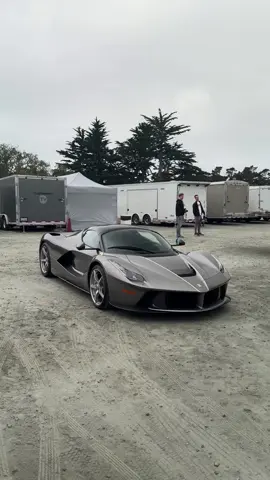 Memories with this song 🥹 #ferrari #laferrari #fyp #carsoftiktok #carclips 