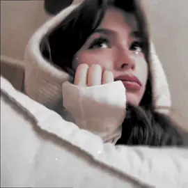 willow hale the og tumblr girl 💖💖💖 #willowhale #edit #fyp #foryou #viral rm: @amy .  @Krista & Becca Ritchie  cc sparkofires oc edgelourd