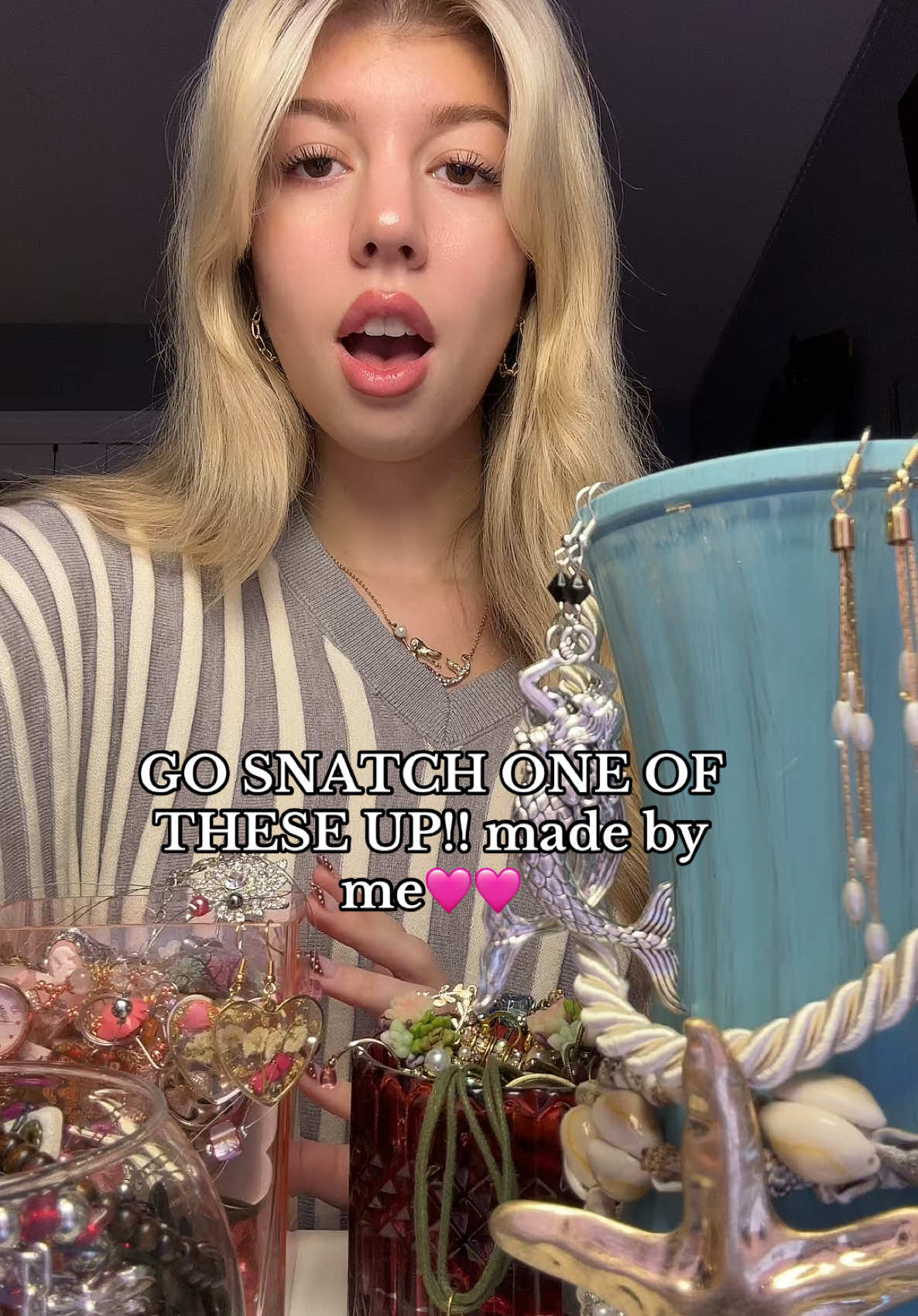 BID ARE ENDING TODAY. my ebay is kenbrookeee RUNNN 🌊💞🩵🤭 #mysteryjewelry #jewelrytiktok #jewelrygirl #mysteryjewelryjar #ebay 