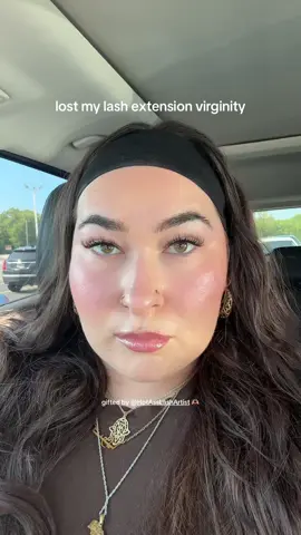 was so relaxed the whole time my fitness ring tracked the appointment as a nap LMAO 