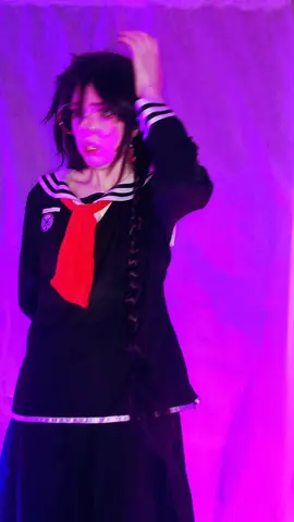 I'm live on Twitch rn it's in my link tree if you want to come say hi #tokofukawa #toko #danganronpa #danganronpacosplay 