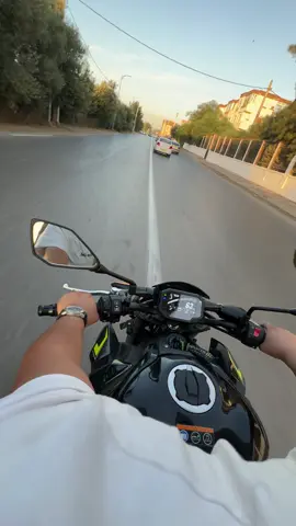 #الشعب_الصيني_ماله_حل😂😂 #france🇫🇷 #moto #dance #Love 