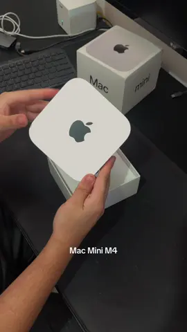 Mac Mini M4 🤩 Nova aquisição para o setup! #macmini #macbook #apple #setup #fyp 