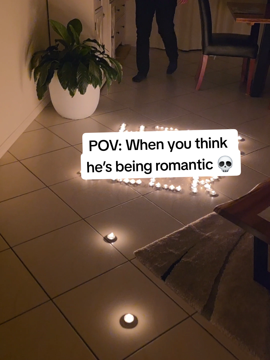 POV: When “romantic” takes a sharp left turn… yet I am here for it 🕯️💀 #BookTok #darkromance #maskedmen #pov #spicyreads 