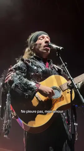 Don’t cry my love c’est devenu un classique !  #dontcrymylove #riles #Live #Riles #Emotion #SadSong #rilesfreestyle #rilesundayz 