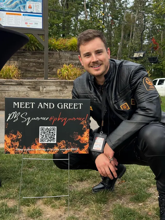 Part one of many more photos to come from gauntlet 2025 from @A Court of Rain & Revelry ,  @Sophie Kraynak , @bri_hobbies_ , @scriptnscreen ,  #pbsquamer #gauntlet #fourthwing #bookish 