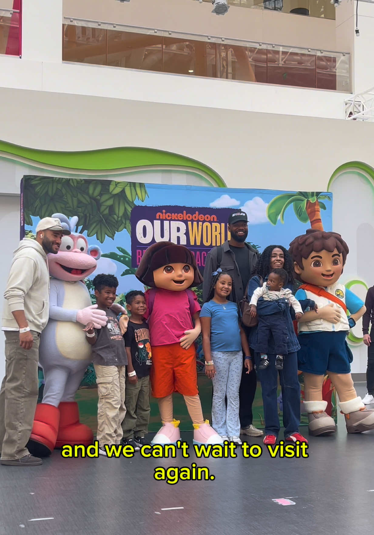 Thank you to @Nickelodeon for inviting us to the Greqt Dora Fiesta. We enjoyed every moment and made so many memories.  Little Jennifer (Chi Chi) loves moments like these.  Gracias a @Nickelodeon Family por invitarnos a la Gran Fiesta de Dora. Disfrutamos cada momento y creamos recuerdos inolvidables. La pequeña Jennifer (Chi Chi) ama momentos como estos. #latinamomsbelike #latina #latinamom #_jennifermaria