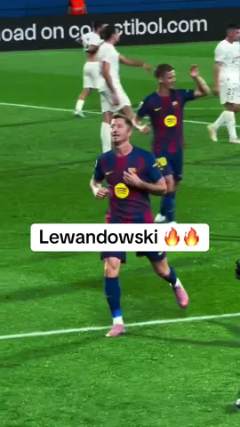 Lewandowski 🔥 #FCBarcelona #Valencia #LaLiga #FootballTikTok #MatchDay