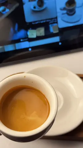 زي العسل على ئلبي هواه🤎.