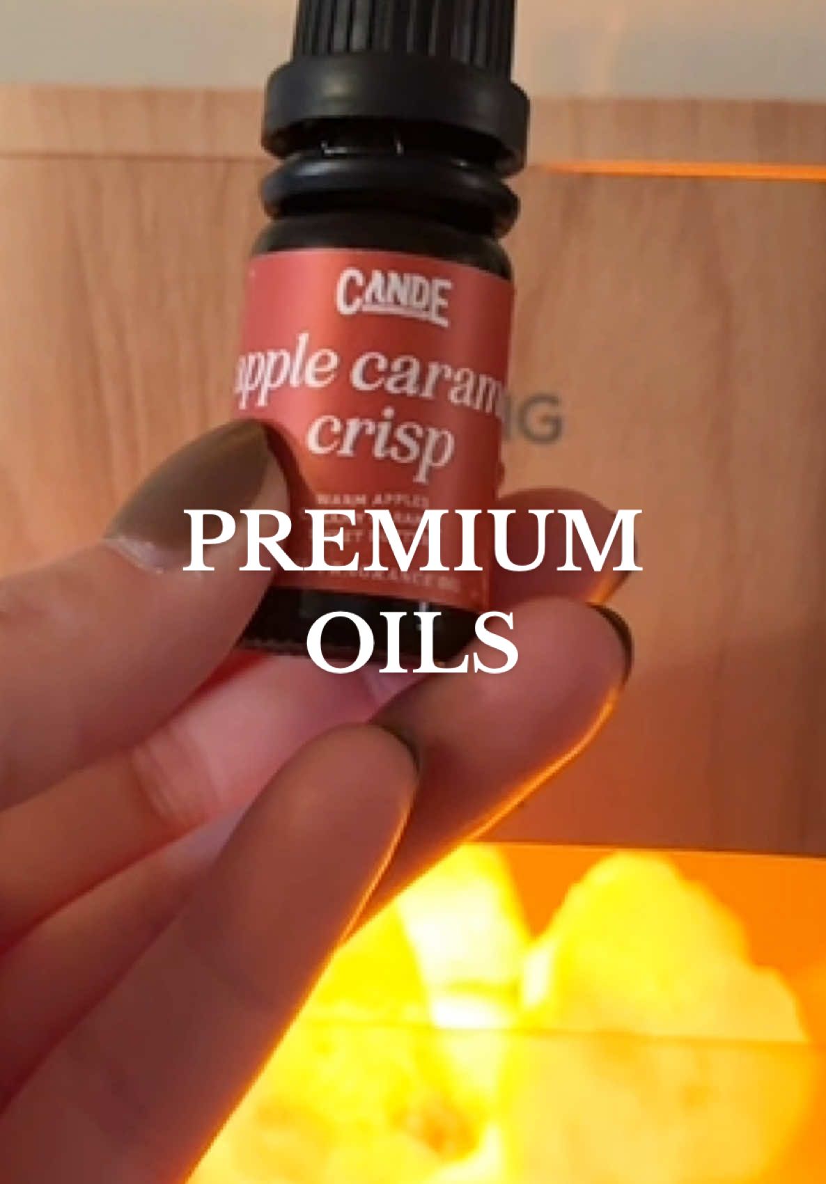 perfect time to check out all the ce craft co premium oil fall/winter scents and stock up!!!😍 #diffuseroil #scentedoildiffuser #scentedoils #luxuryoil #multiuseoil 
