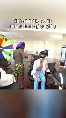Nah tota really took over kai stream 😭 #kaicenat #tota #mafiathon3 #fyp 