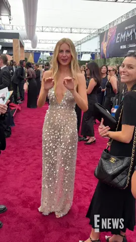 Justine Lupe in Carolina Herrera? I think we can safely say, everybody wants this. 🙌 