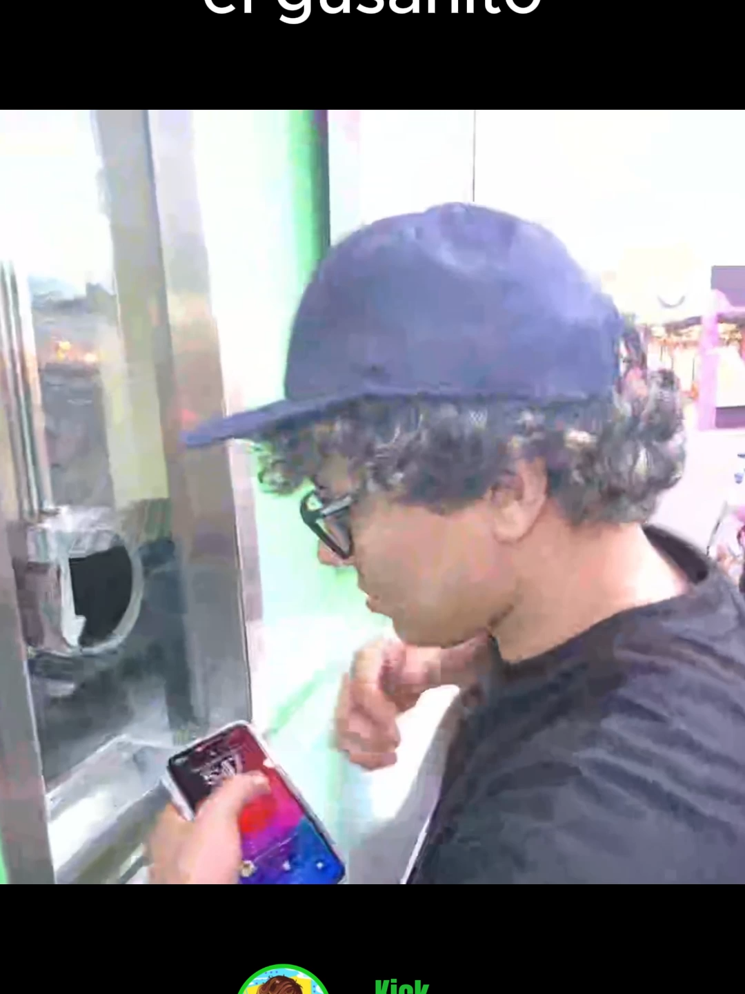 Mira como se le rompe la ilucion  #Minecraft #Antonicra #chowchow #variedad #Novedades #novelas #videoviral #divertido #foryoupage❤️❤️ #fyp #clips #kick #aura