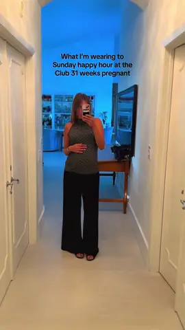 Little casual happy hour outfit to watch football at the Club 🏈 #pregnant #31weeks #OOTD #OOTN #countryclub 