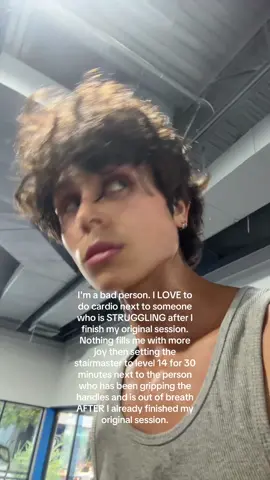 I start dancing and shi on the machine too and they just stare in shock 😭#GymTok #lean #aesthetic #foryoupage #fyp  