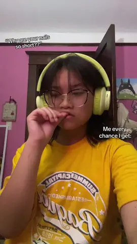 I’m a D1 nail biter 😭 #nail #nails #nailbiter #bite 