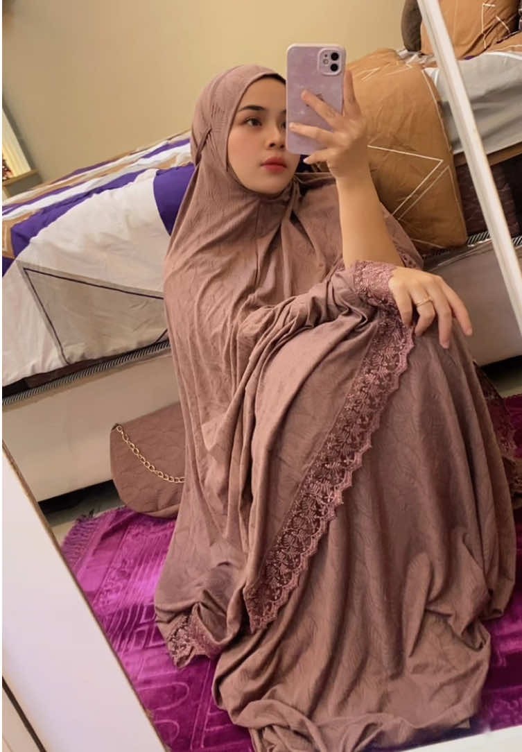 Nyaman banget paling gak bisa lepas mukena setelah shalat  #rekomendasimukena #mukenacantik #mukenarenda #mukenamewah 