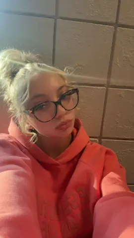 love this new hair style 