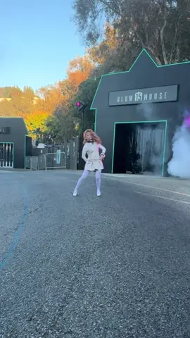 Terror Tram Opening M3gan edition #horrornights #universalhhn #m3gan #universalstudioshollywood #terrortram