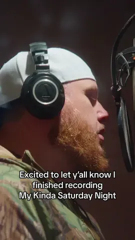 I saw all of the comments for My Kinda Saturday Night. Excited to let y’all know I finished recording it  #newmusic #countrymusic #mykindasaturdaynight 