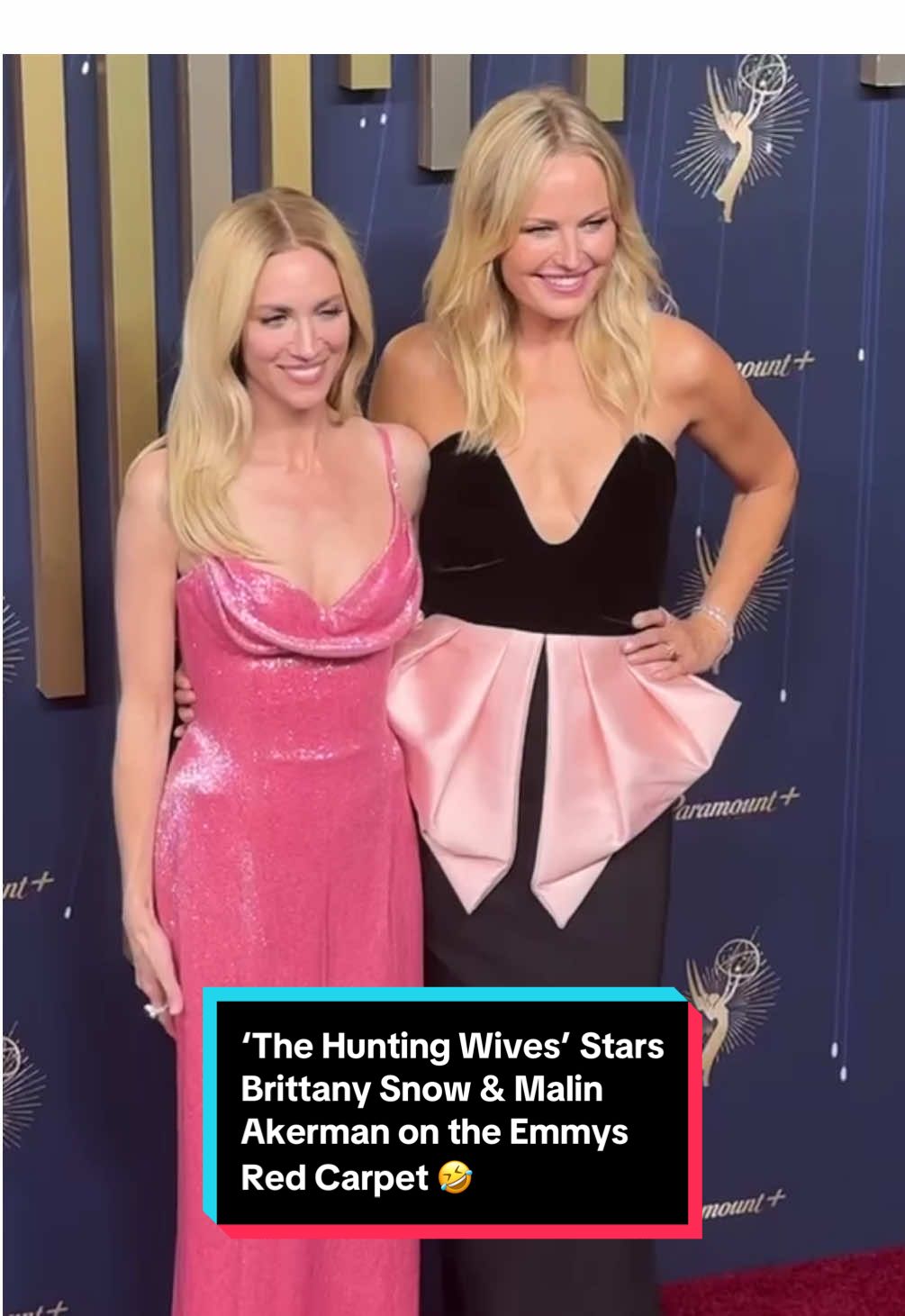 We can’t stop talking about #TheHuntingWives or this hilarious moment between costars #BrittanySnow and #MalinAkerman on the #Emmys #redcarpet. 😂