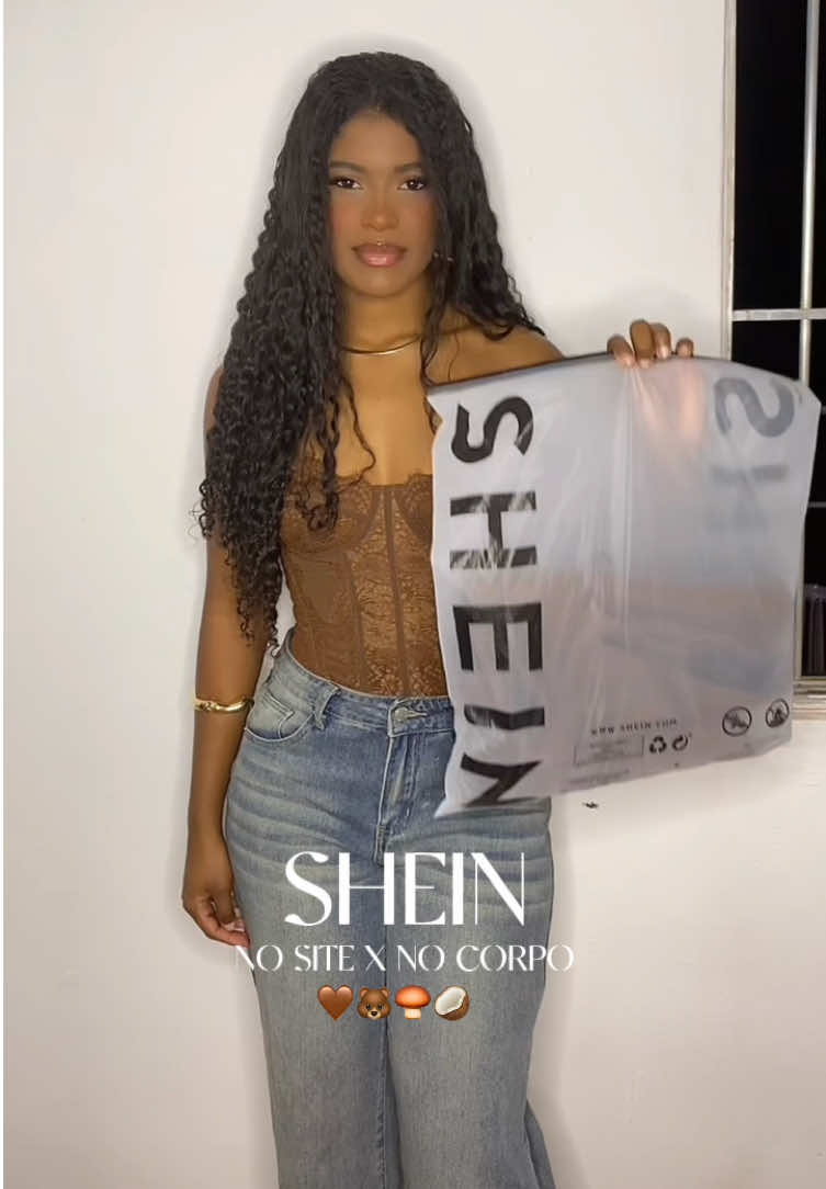 No site X no corpo com @SHEIN id 44716902 #SHEINforAll #foyoupage #looks #patynordestina #vaiprofycaramba 