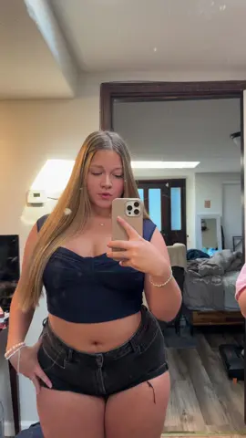 Dirty mirror sorryyy #mirror #live #fit #fyp #foryoupage❤️❤️ 