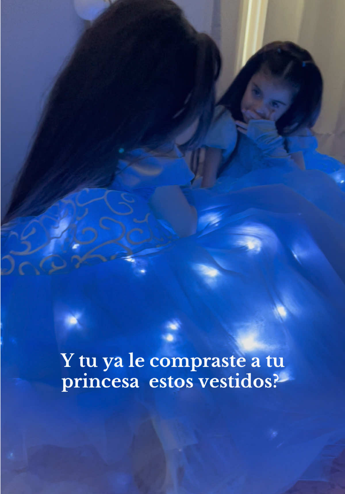 Estan hermosos y tienen una gran variedad de estilos y colores @UPORPOR #princessdress #princesscostume #girlsdress #disneyprincesscostumes #holloweencostume 