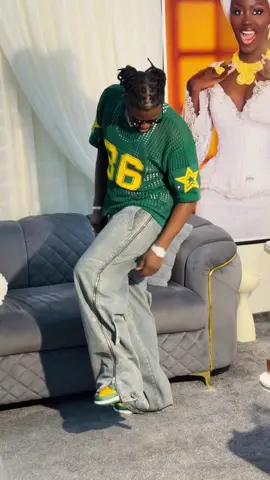 Rendez-vous le 21 Septembre au Wonder Park à partir de 18h entrée 10000f vip 15000f table 100000f  Info 786835151 | | | | #thiambabel #bassthioung #challenge 