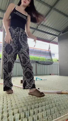 #สาวปลากัดนครปฐม 