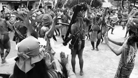 Pasawari Adat Akta Pembongkaran Utaro n'Duma Sou Nunu Sou Upu Ama Yama Tomaralaha Inta Suuro dan Pasawari Pelantikan Kaptane Usu Latu ✍️Amahei, 9.9.25 #amahaistory #amahai #lounusamaatita #maluku #malukutengah 