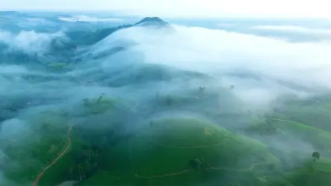 Ở dưới xuôi chúng mình gọi view này là view vài đô :))) #dulichvietnam #doichelongcoc #flycamvietnam #sanmay 