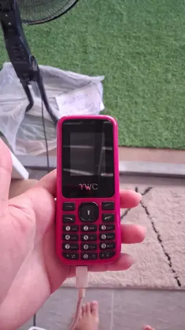 #TWC 105 2Gphone คุณสมบัติใหม่ โทรศัพท์แบบปุ่มกด เมนูภาษไทย#ของดีบอกต่อ #แม่ค้าหน้ากลม 