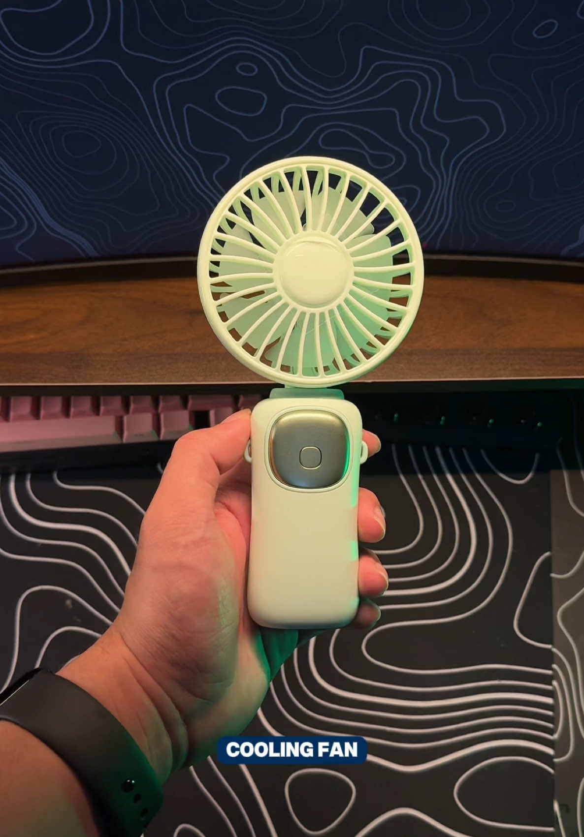 Cute portable silent handheld fan with phone stand! #hanheldfan #portablefan #portablehandheldfan #cutefan 