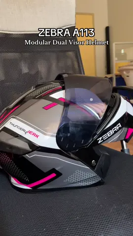 Zebra A113 Modular Dual Visor Helmet ! Check out nyo na guys habang naka less pa #modulardualvisorhelmet #zebraa113ritzymodularfullfacehelmet  #fullfacehelmet #helmet #ridesafe 