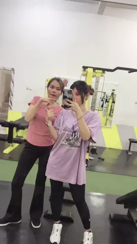 Tali sepatu #fyp #gym #women #fypシ #CapCut 
