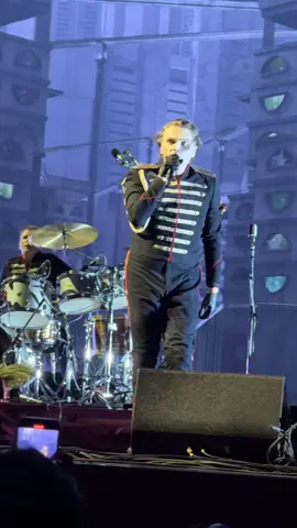 DEAD ! woody woodpecker riff @ Tampa 9/13 #longlivetheblackparade #mcr 