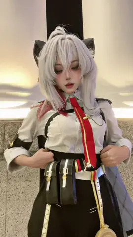 Nay cos char mắt thâm i như tôi irl 🧌 #cosplay #zani #wutheringwaves #xh