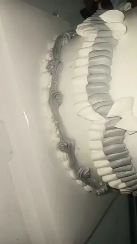 Beautiful isn't he?✨️ #ilay #riegrow #ilayriegrow  #cake #bl 