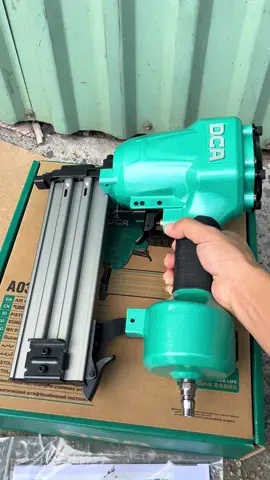máy bắn đinh hơi DCA bắn đinh gỗ DCA F30,F50 Máy bắn đinh bê tông A03-AST64C#maybandinhbetong #maybandinhbetongchinhhang #DCA #sungbandinhbetong #sungbandinhf30    