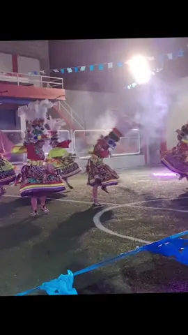 #tinkus #ricolas jajaja solo humor. Azangaro pasos de mi tierra💪🇧🇴🇵🇪