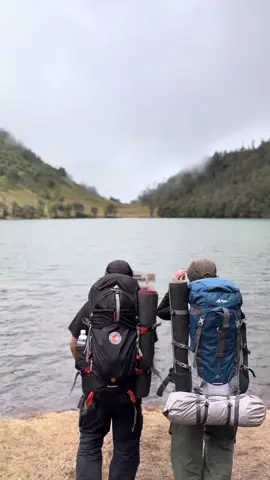ranu kumbolo surganya gunung semeru                                                                  .                                                        #ranukumbolo #semeru #ranukumbolosemeru #ranukumbolo2400mdpl  
