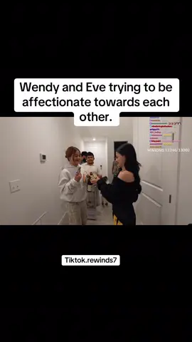 @evelyn ortiz gives @Wendy Ortiz a “Congratulations on adulting” trophy. 🏆 #trophy #tiktokrewinds7 #wendyortiz #evelynortizlive #twins 