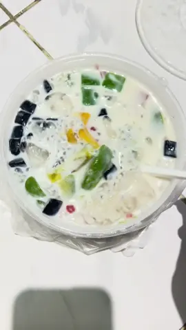 DIBILANG ENAK YA EMANG ENAK‼️ DI BILANG ASIK YA EMANG ASIK😂📍 ES TELER CREAMY BY MOEMOE CUMA 10k saja😱@estehmoemoe  #esteler #makananviral #minumanviral #laguviraltiktok 