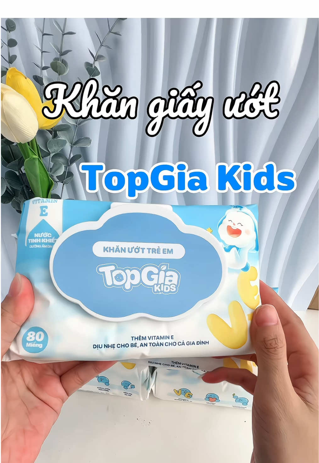 Khăn ướt cho bé bổ sung VTM E tăng dưỡng ẩm #topgia #khanuot #khangiayuottopgia #khangiayuot 